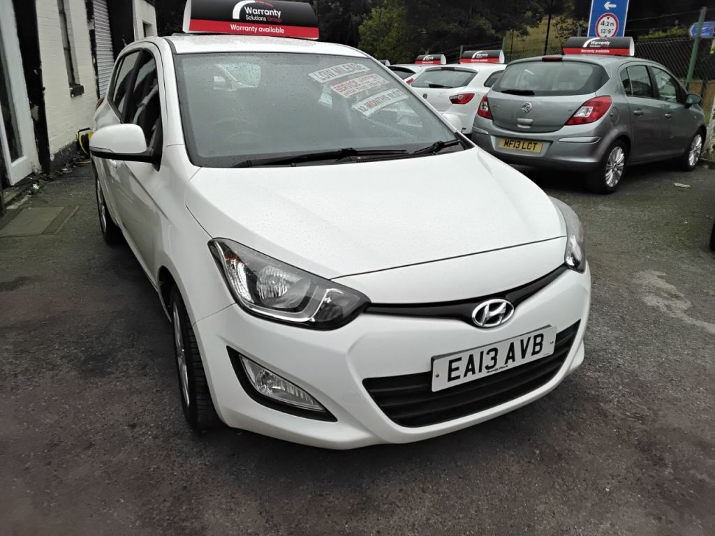 Used Hyundai i20 2013 for sale - 76144349: Photo 5