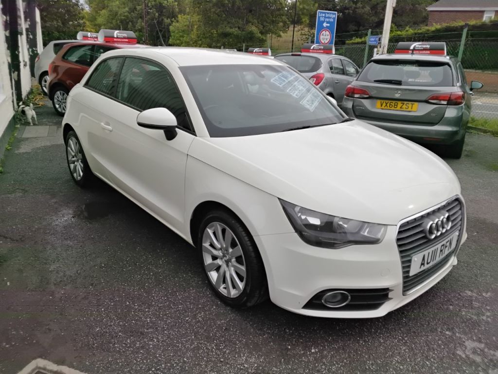 Used Audi A1 2011 for sale - 76144352: Photo 1