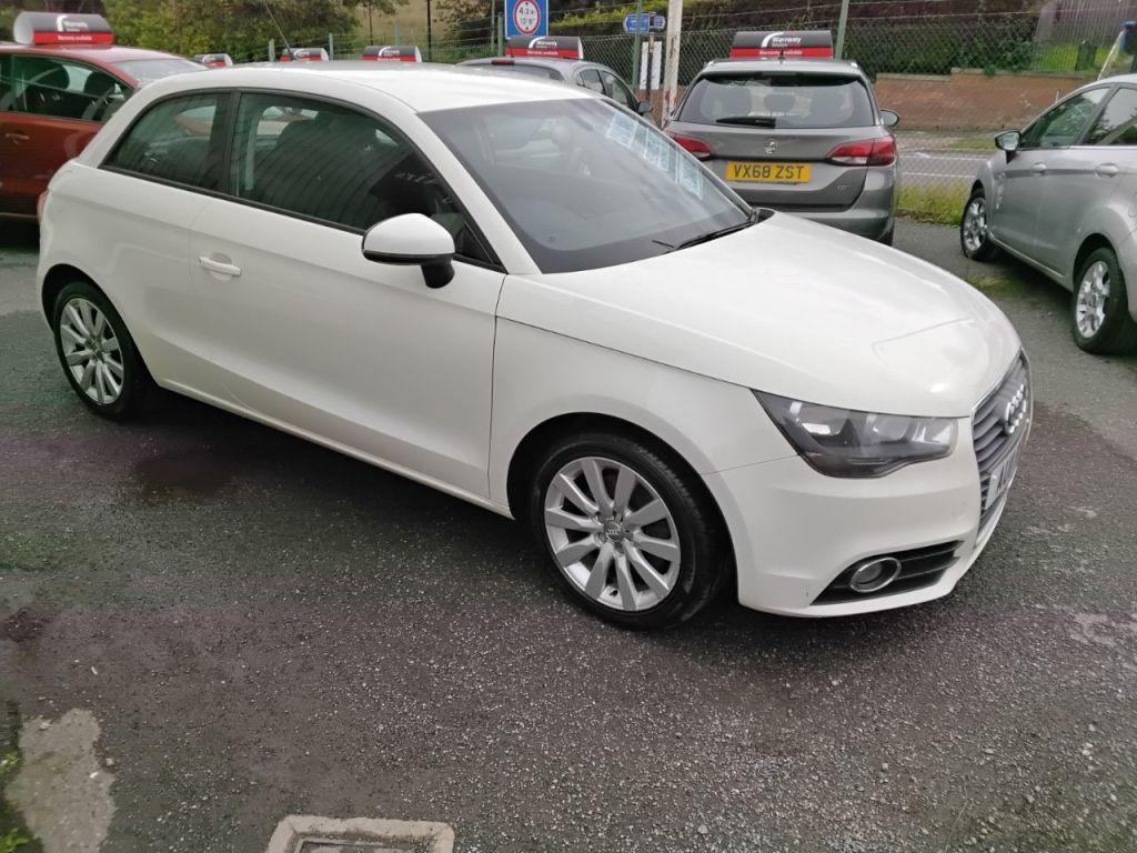Used Audi A1 2011 for sale - 76144352: Photo 10