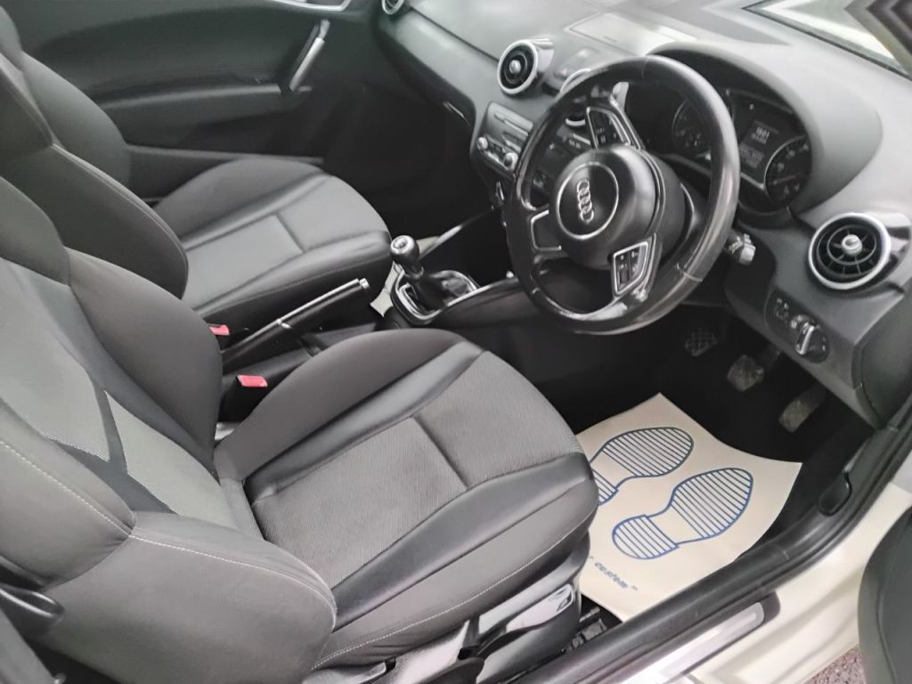 Used Audi A1 2011 for sale - 76144352: Photo 15