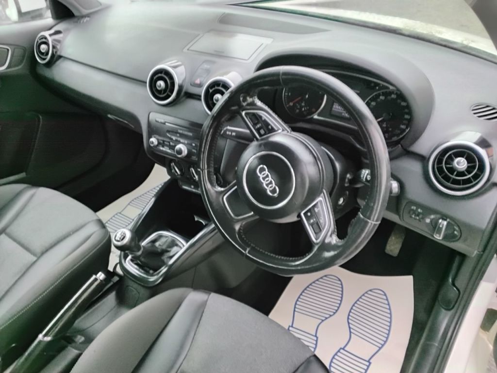 Used Audi A1 2011 for sale - 76144352: Photo 21