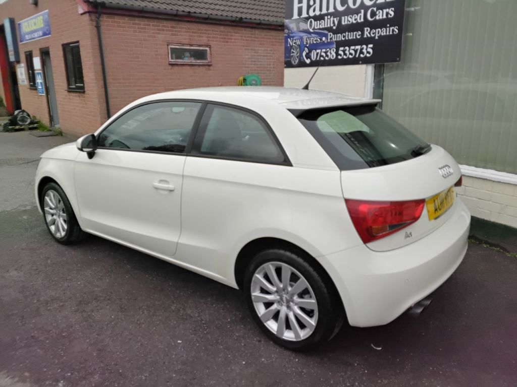 Used Audi A1 2011 for sale - 76144352: Photo 5