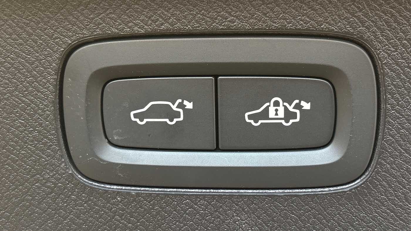 Used Volvo XC90 2025 for sale - 77235511: Photo 37