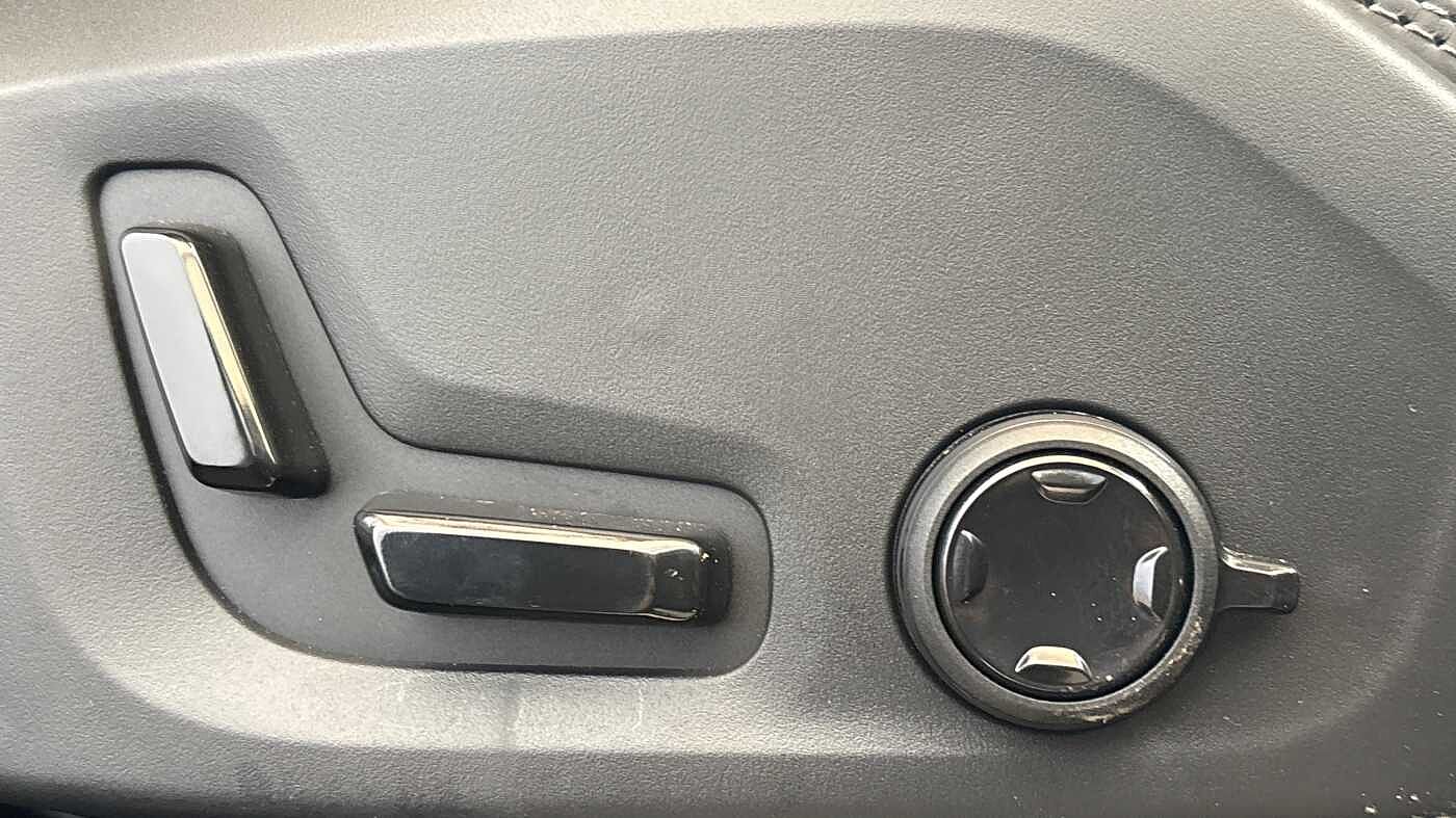 Used Volvo XC90 2025 for sale - 77235511: Photo 55