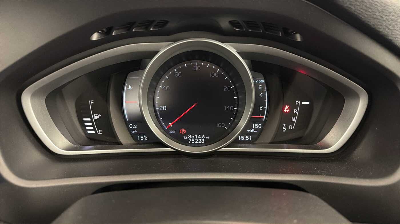 Used Volvo V40 2018 for sale - 77981161: Photo 18