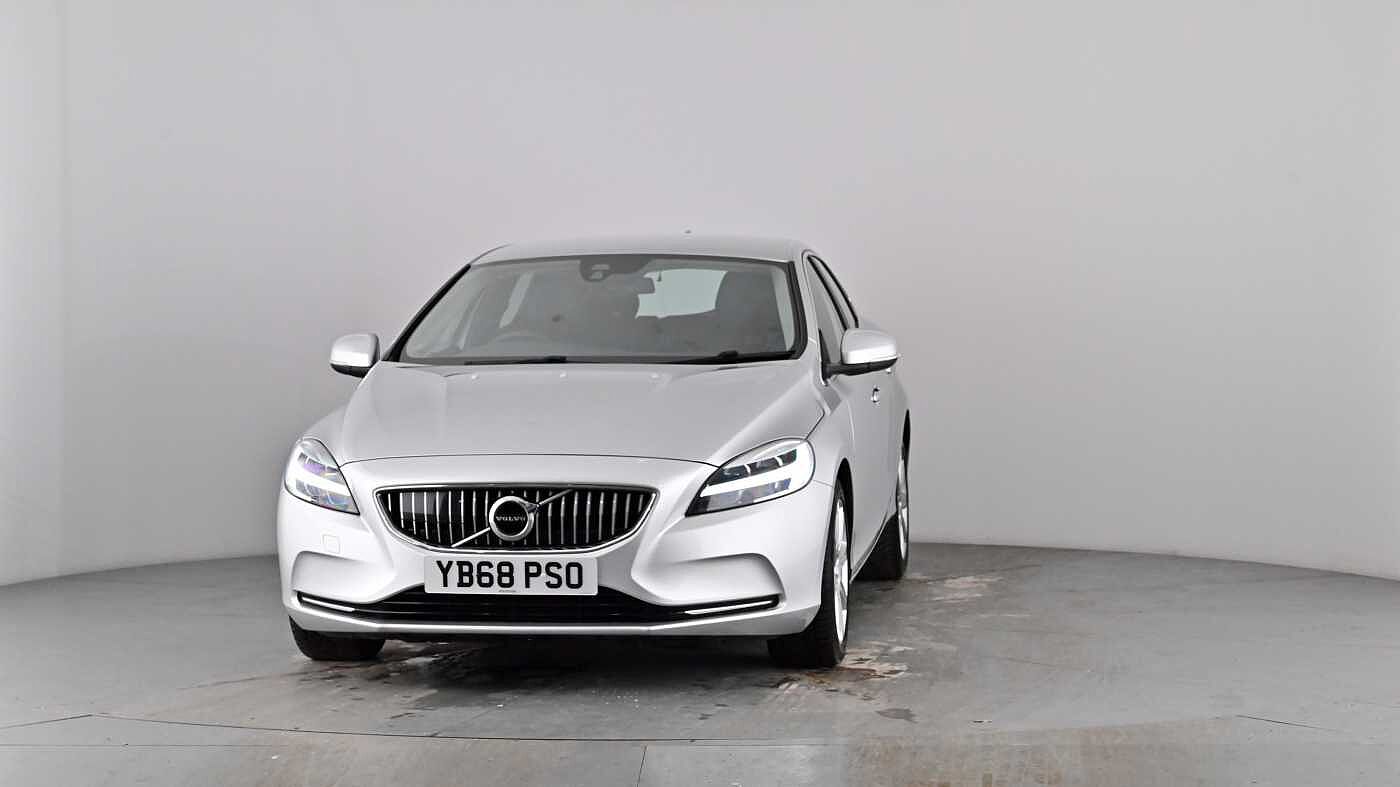 Used Volvo V40 2018 for sale - 77981161: Photo 46