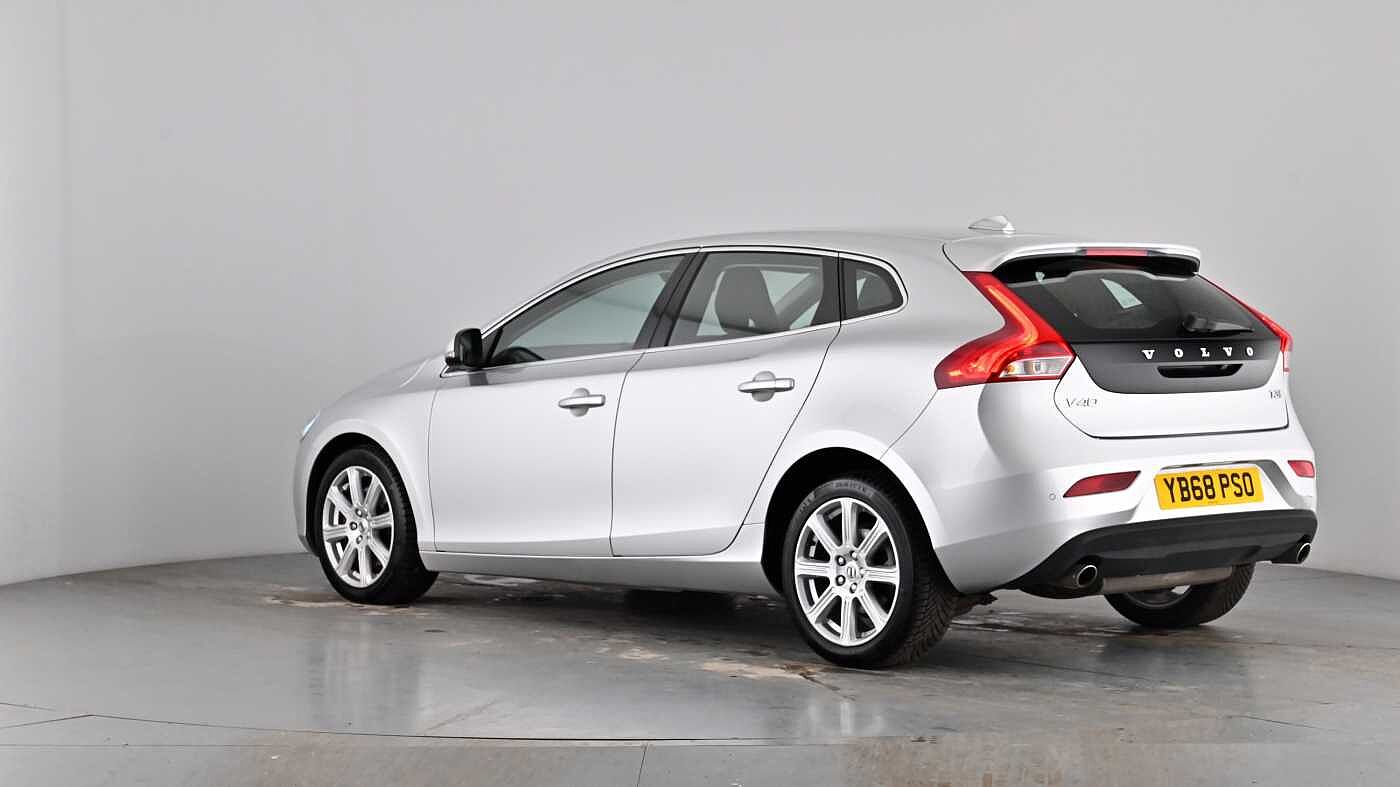 Used Volvo V40 2018 for sale - 77981161: Photo 59