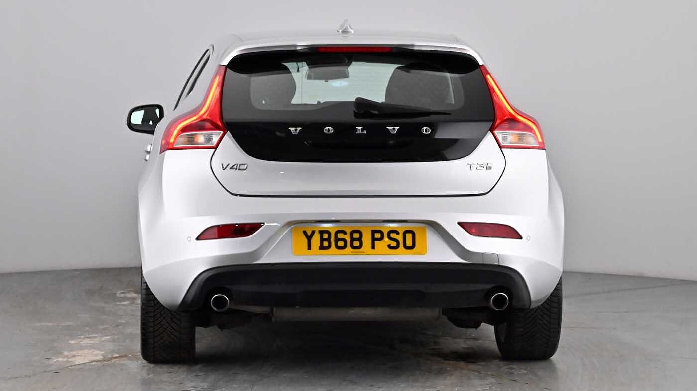 Used Volvo V40 2018 for sale - 77981161: Photo 6