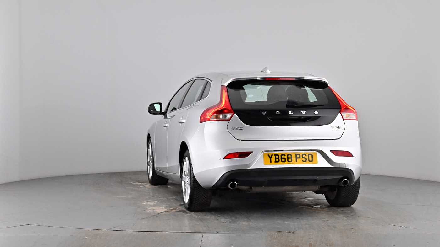 Used Volvo V40 2018 for sale - 77981161: Photo 62