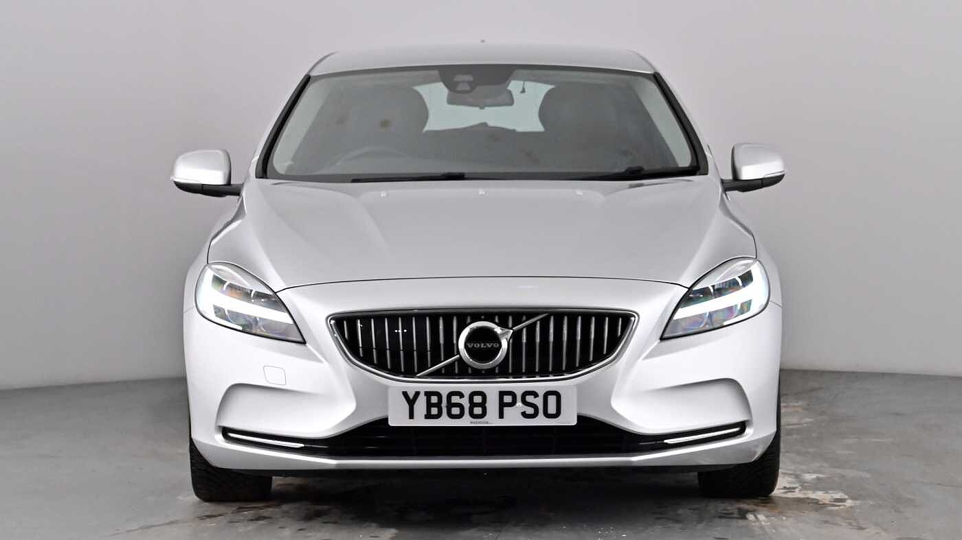 Used Volvo V40 2018 for sale - 77981161: Photo 9