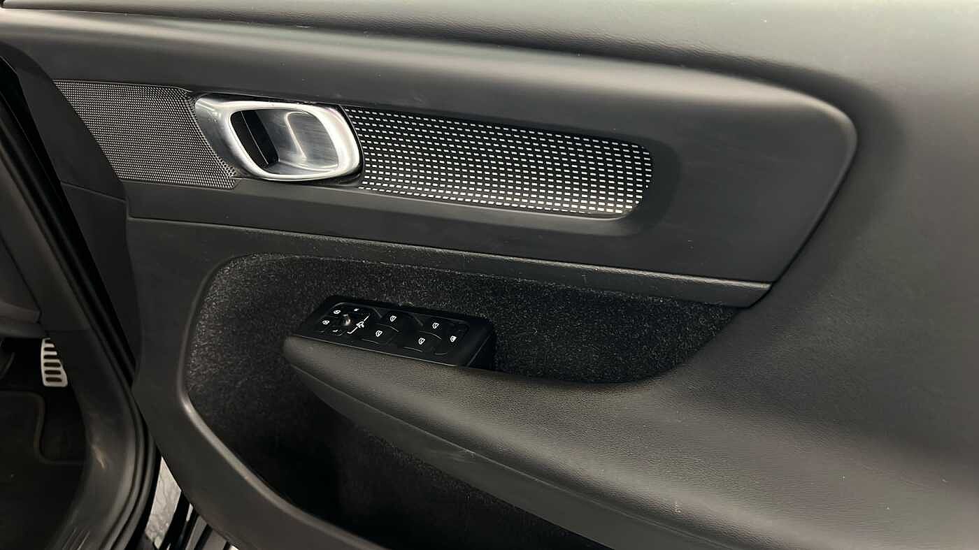 Used Volvo XC40 2020 for sale - 77160700: Photo 31