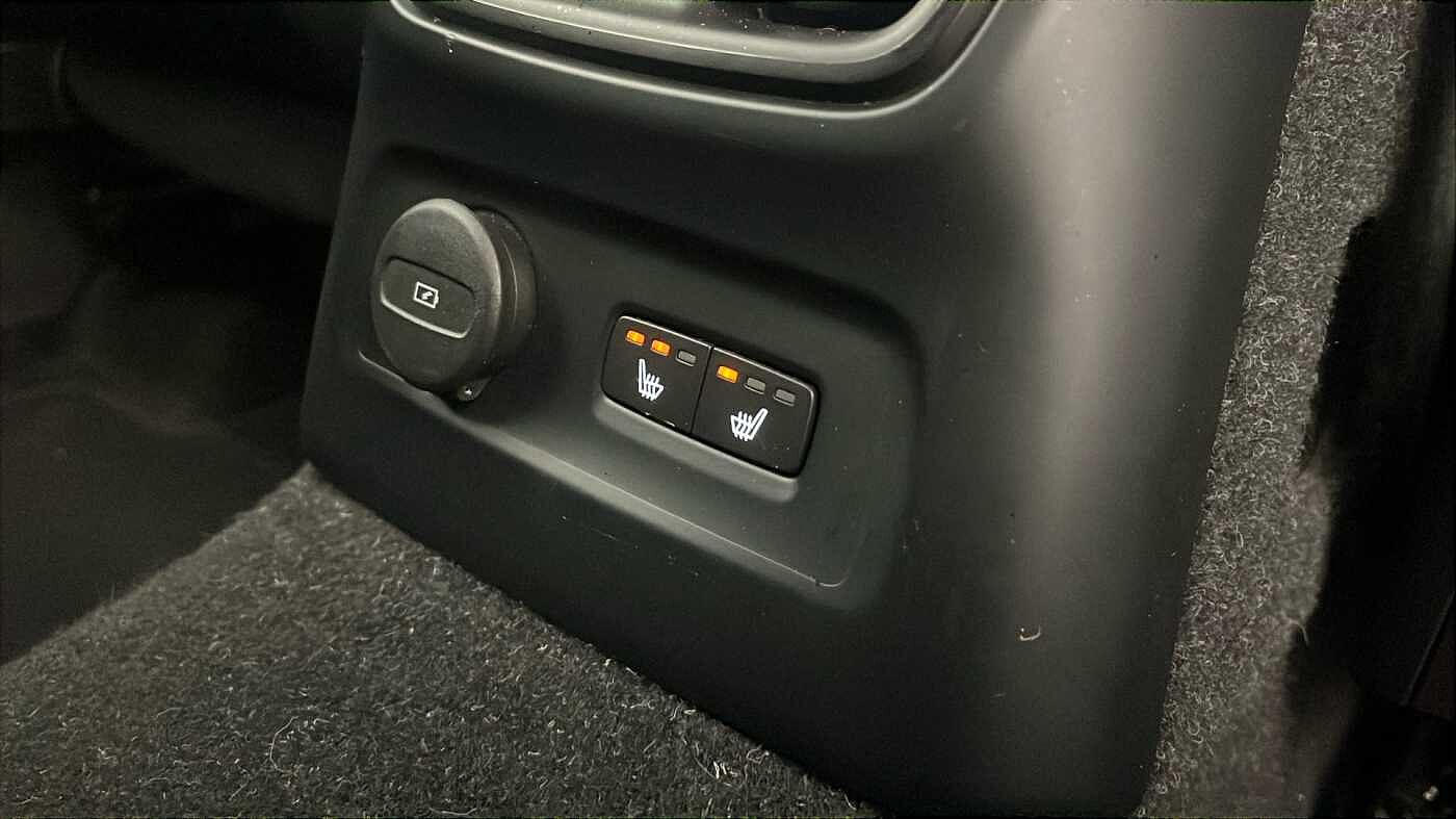 Used Volvo XC40 2022 for sale - 77393513: Photo 32