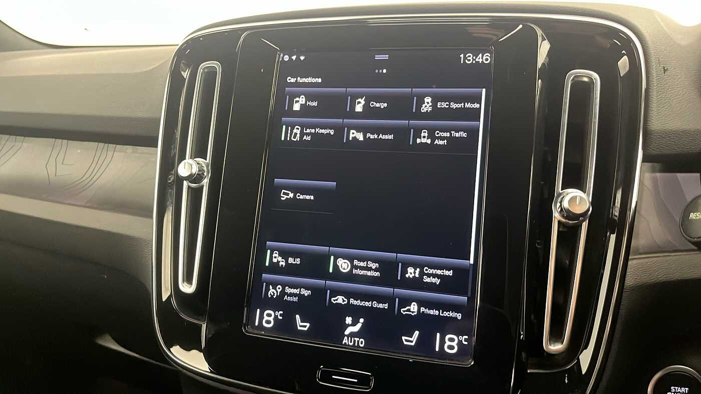 Used Volvo XC40 2022 for sale - 77393513: Photo 37