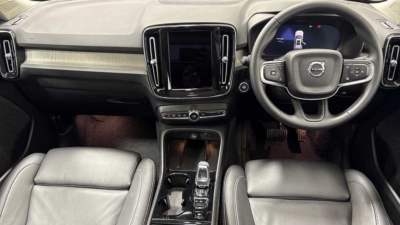 Used Volvo XC40 2025 for sale - 76652361: Photo 10