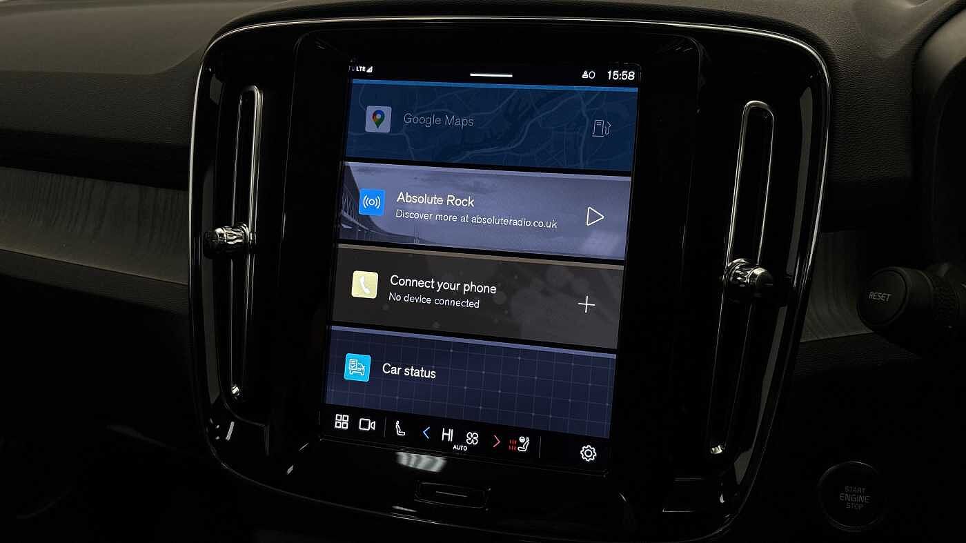 Used Volvo XC40 2025 for sale - 76652361: Photo 11