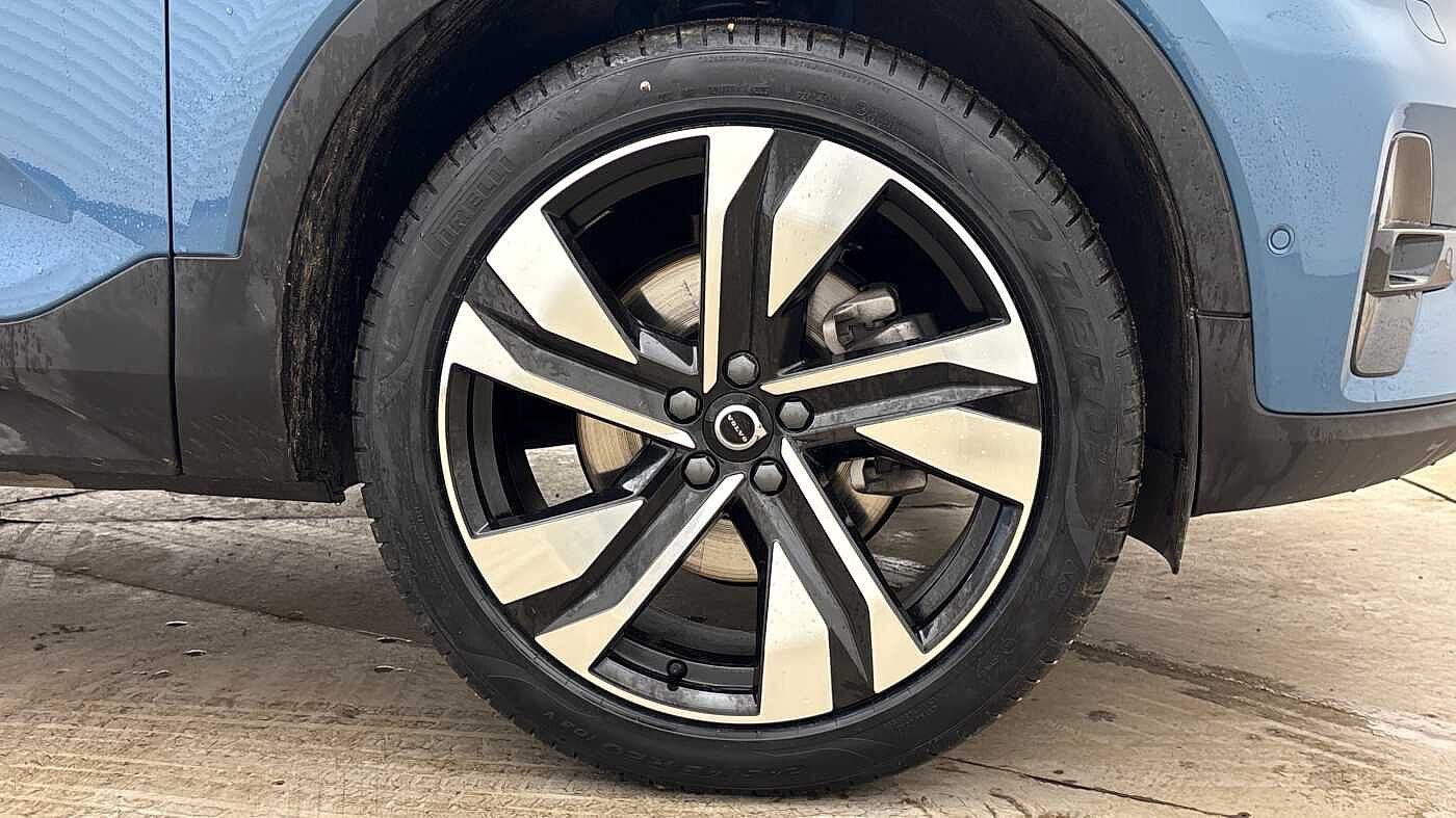 Used Volvo XC40 2025 for sale - 76652361: Photo 19