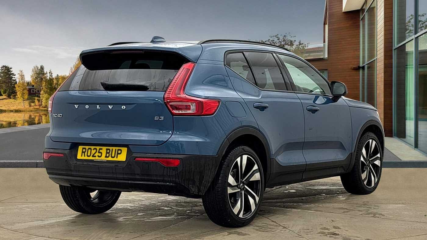 Used Volvo XC40 2025 for sale - 76652361: Photo 5