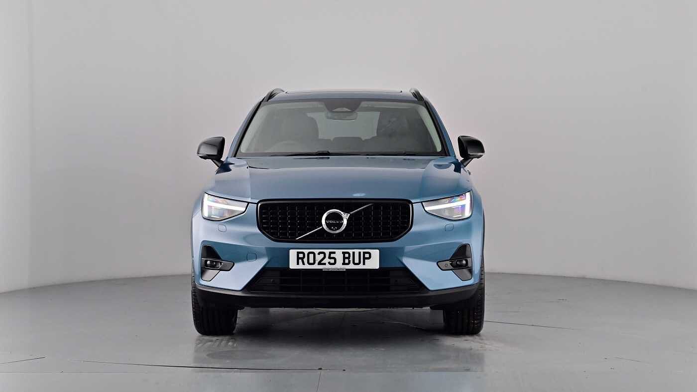 Used Volvo XC40 2025 for sale - 76652361: Photo 53