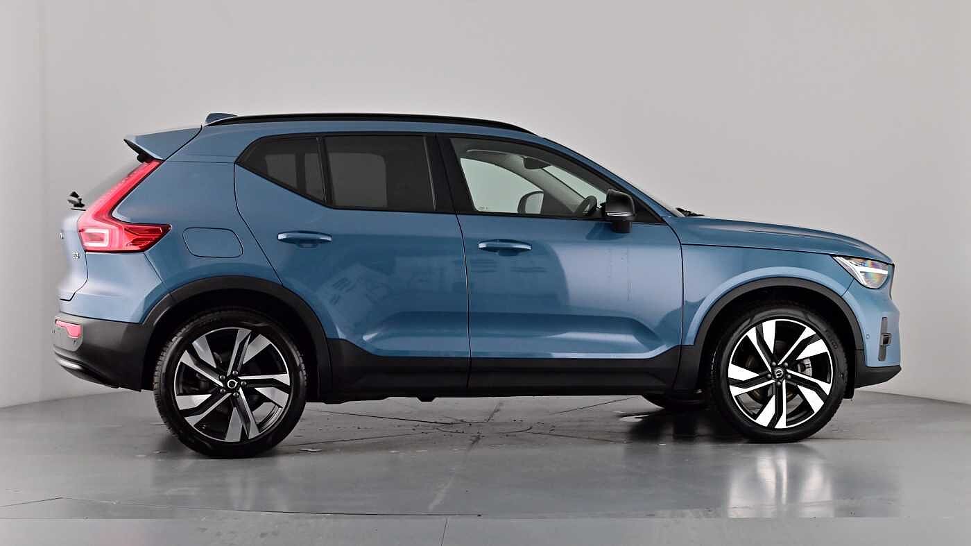 Used Volvo XC40 2025 for sale - 76652361: Photo 79