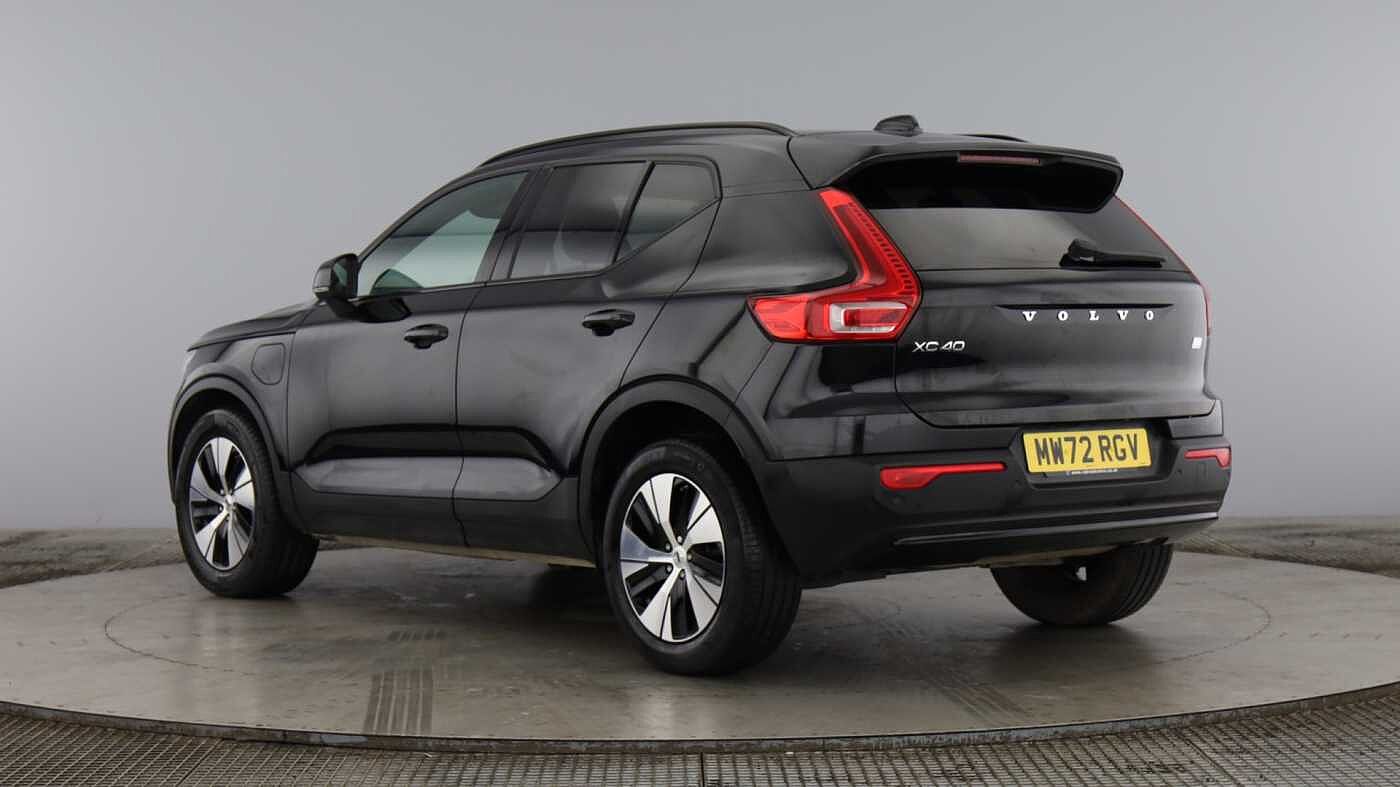 Used Volvo XC40 2022 for sale - 76494056: Photo 2