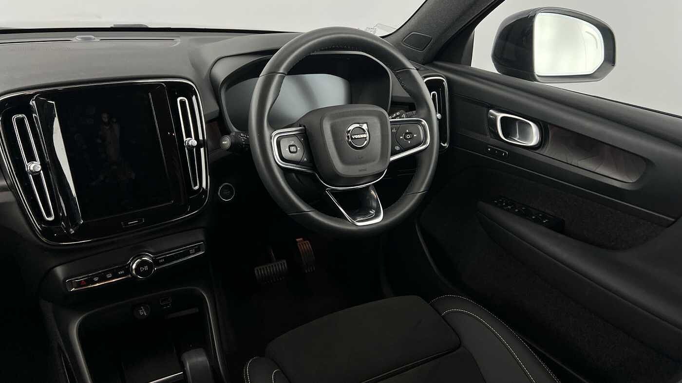 Used Volvo XC40 2022 for sale - 76494056: Photo 8