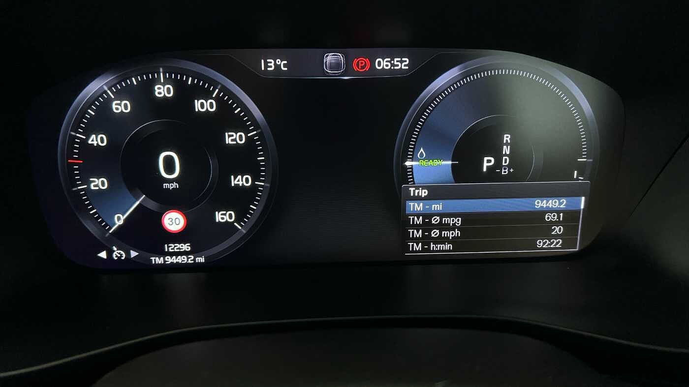 Used Volvo XC40 2022 for sale - 76494056: Photo 9