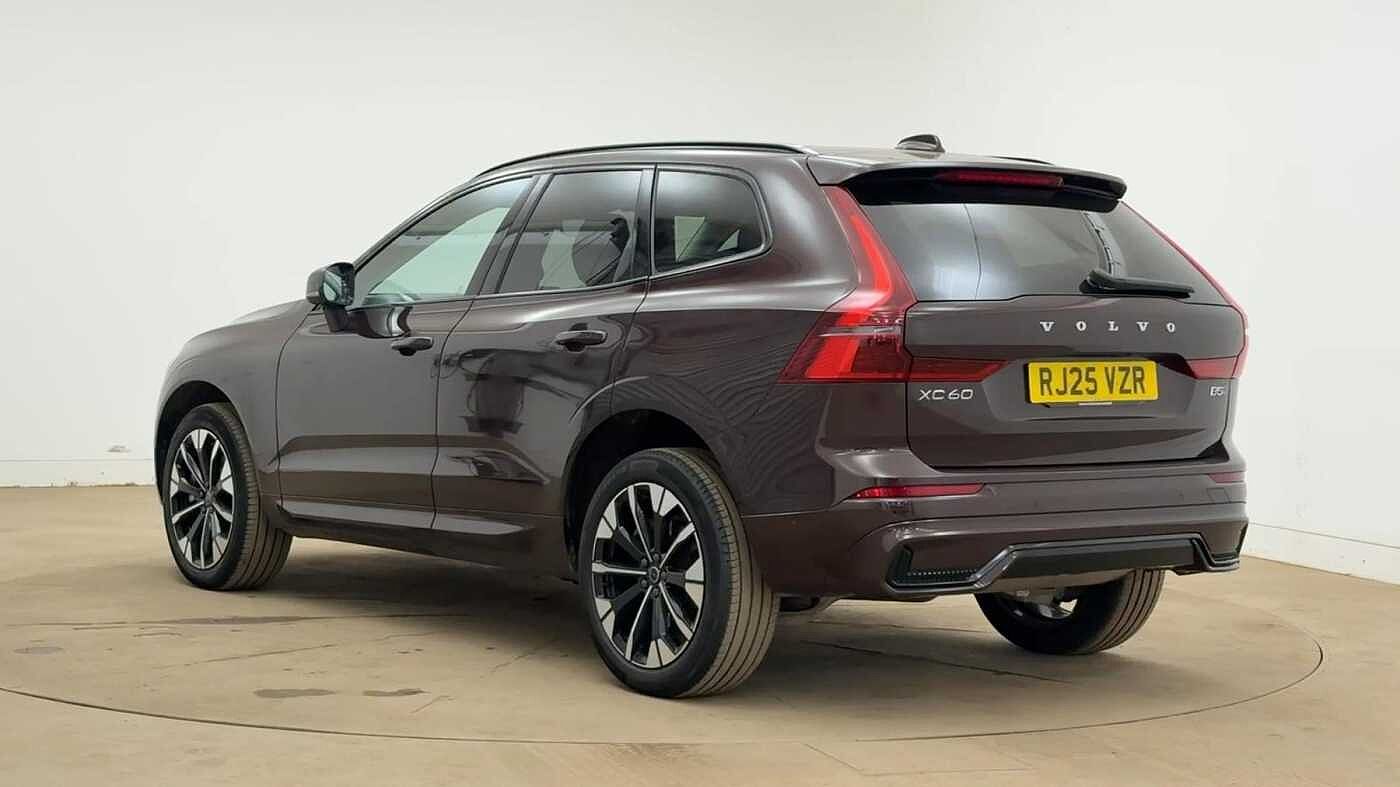 Used Volvo XC60 2025 for sale - 78211998: Photo 2