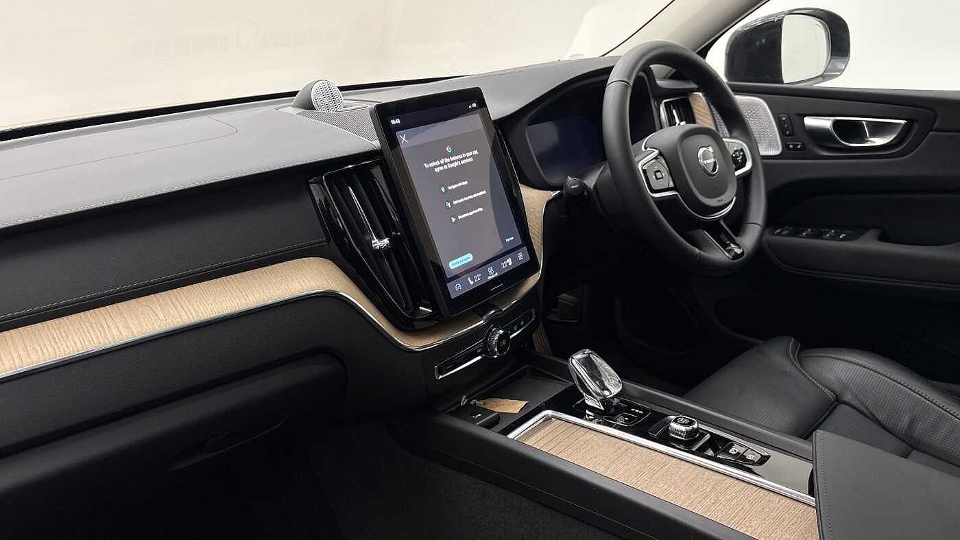 Used Volvo XC60 2025 for sale - 78211998: Photo 4