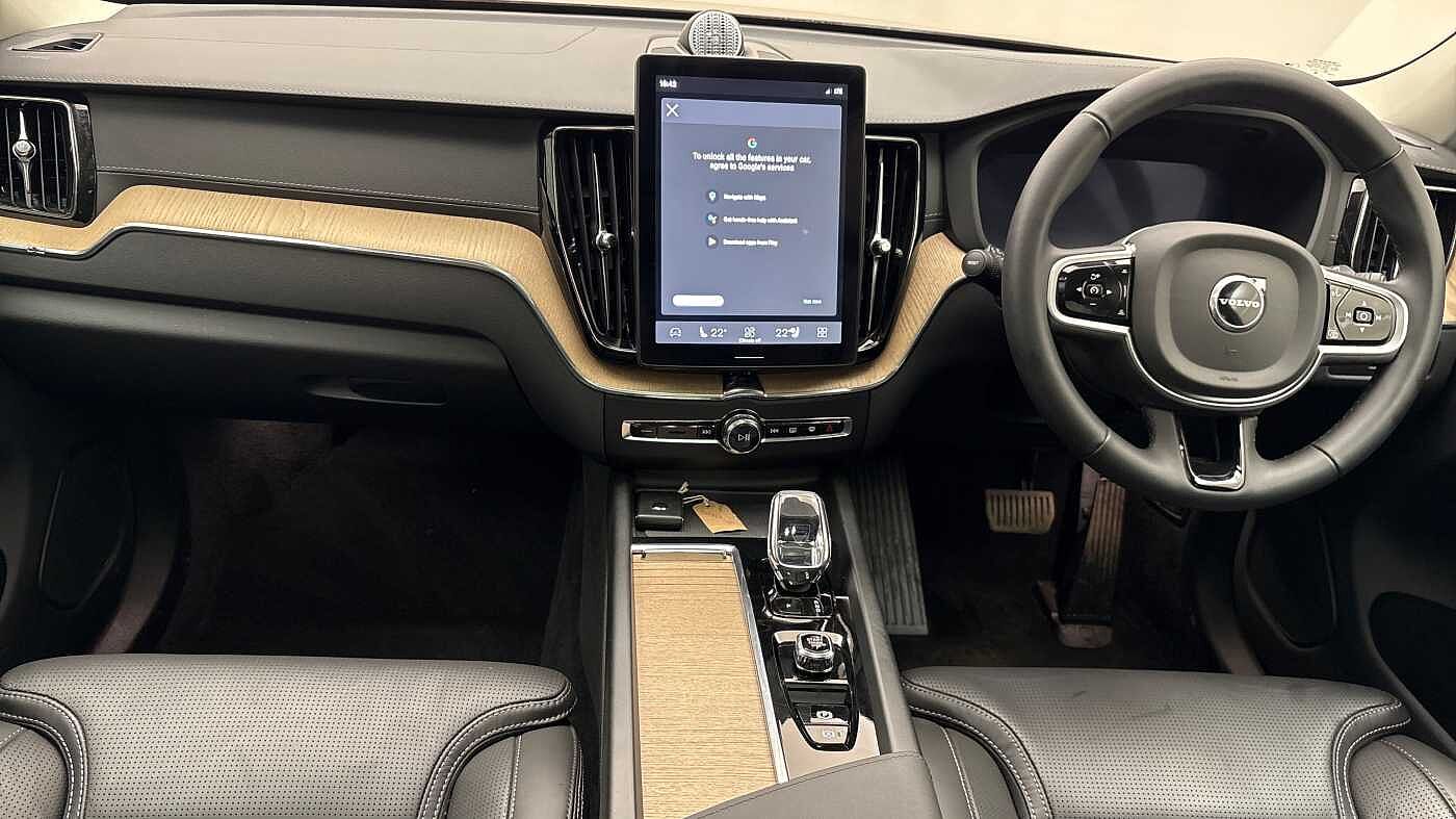 Used Volvo XC60 2025 for sale - 78211998: Photo 8