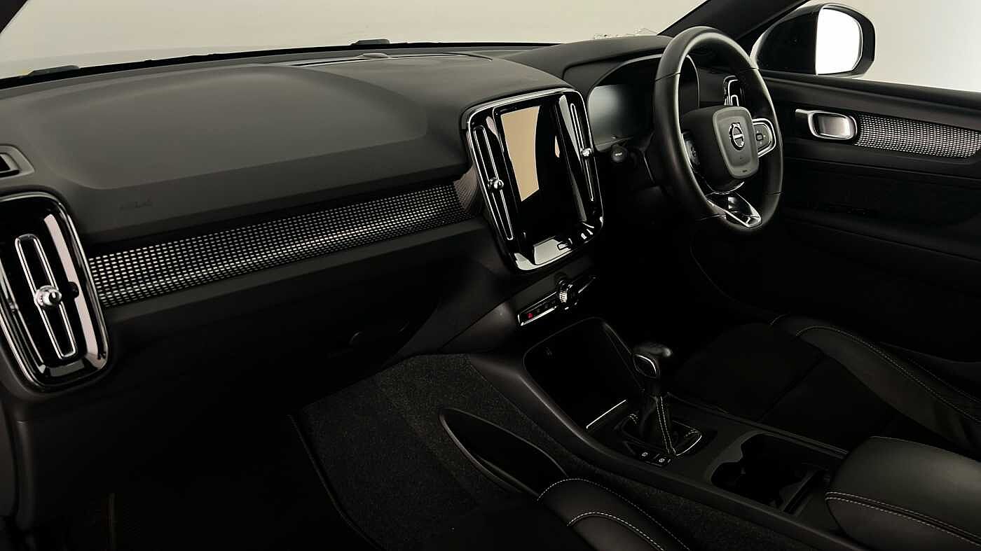 Used Volvo XC40 2021 for sale - 77005240: Photo 10