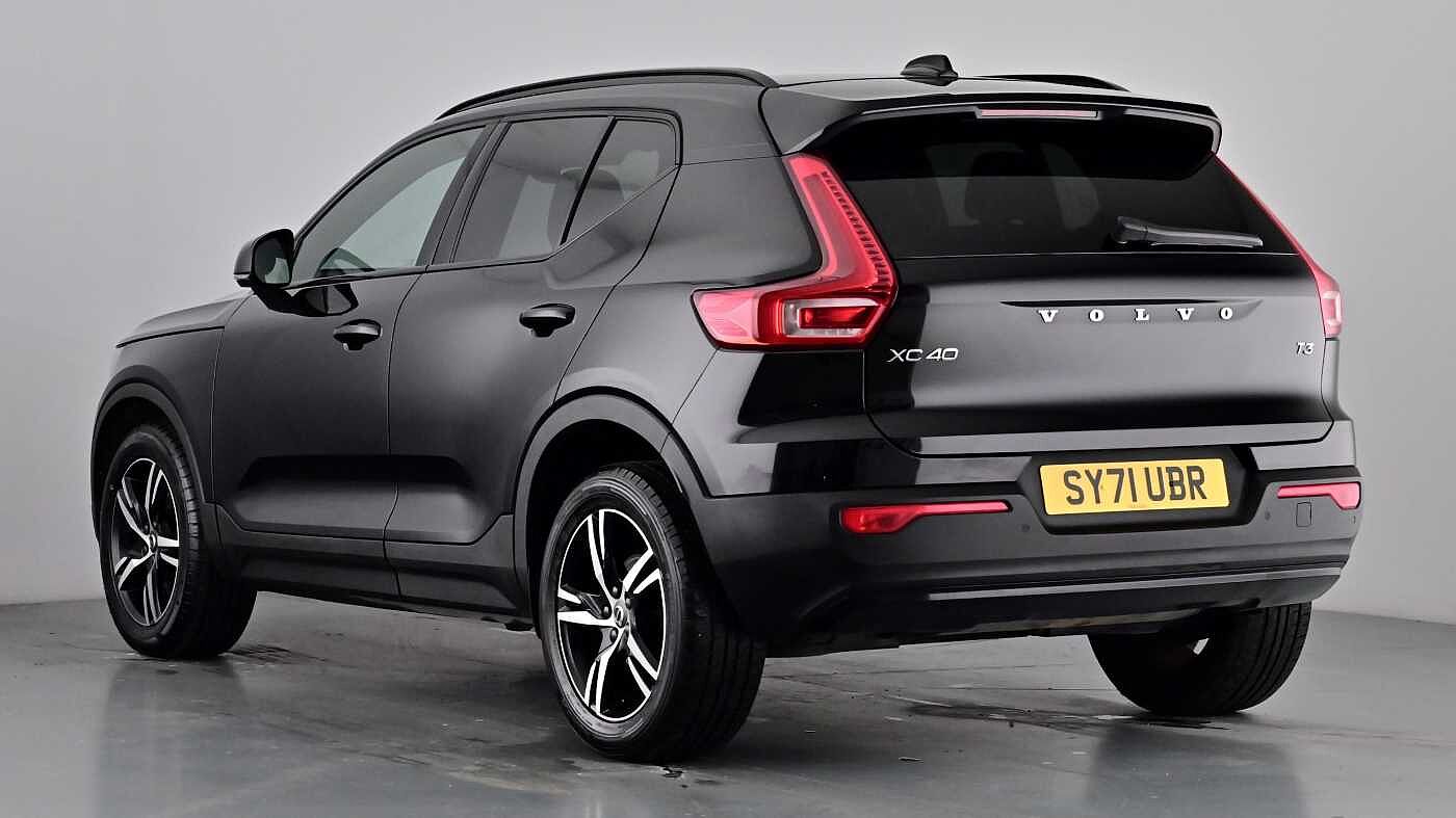 Used Volvo XC40 2021 for sale - 77005240: Photo 2
