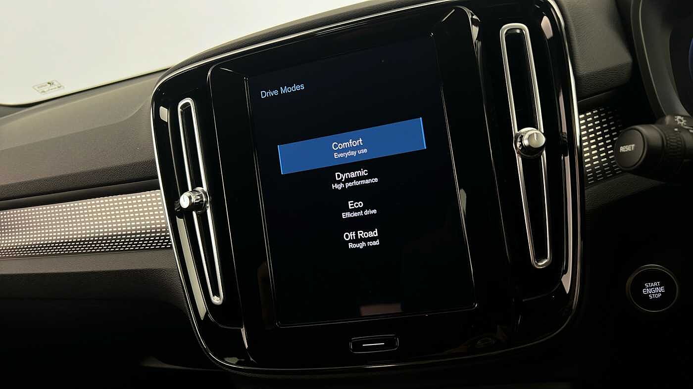 Used Volvo XC40 2021 for sale - 77005240: Photo 26