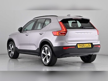 Used Volvo XC40 2026 for sale - 79392625: Photo