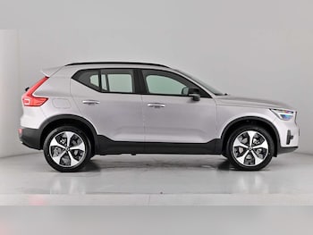 Used Volvo XC40 2026 for sale - 79392625: Photo