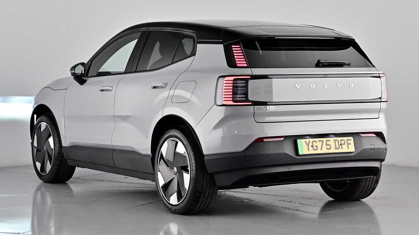 Used Volvo EX30 2025 for sale - 77312365: Photo 2