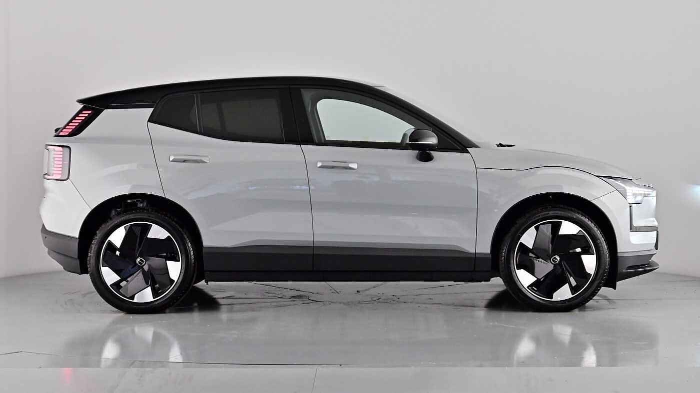 Used Volvo EX30 2025 for sale - 77312365: Photo 3