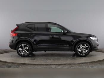 Used Volvo XC40 2021 for sale - 79640557: Photo