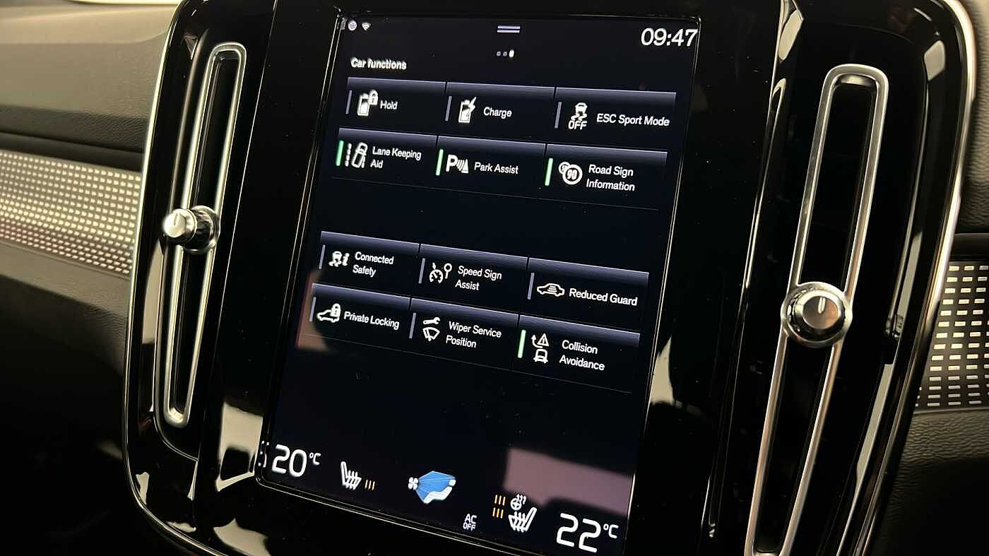 Used Volvo XC40 2022 for sale - 76933122: Photo 41