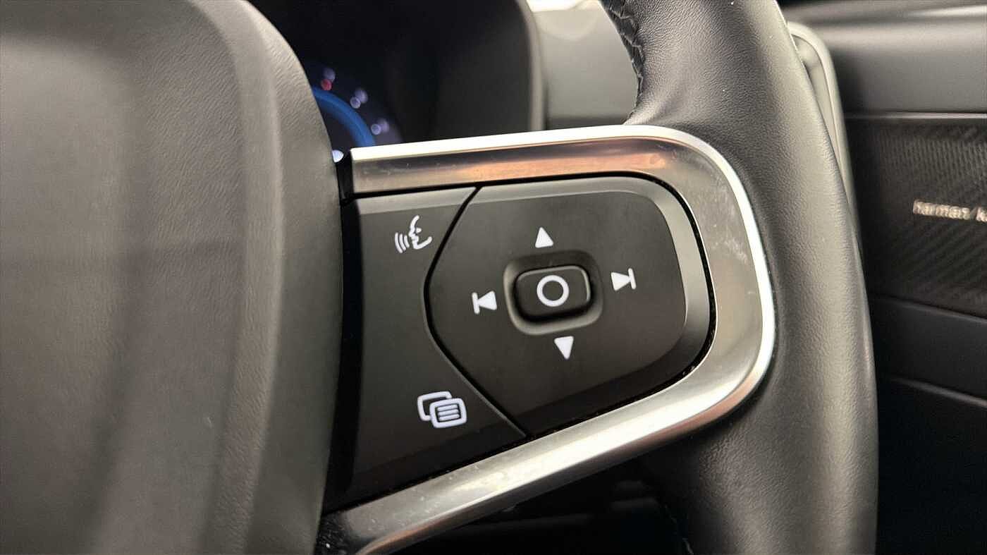 Used Volvo XC40 2023 for sale - 77461831: Photo 20