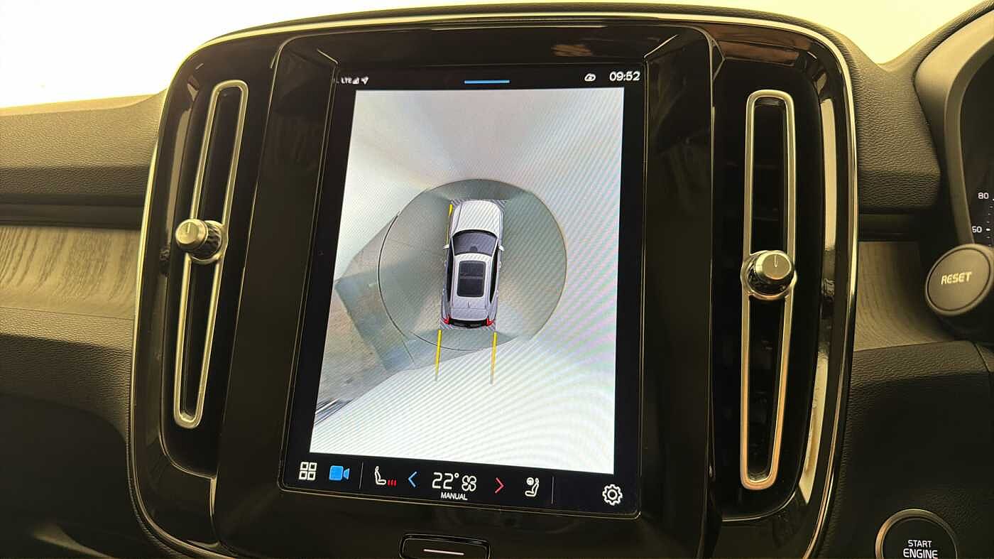 Used Volvo XC40 2023 for sale - 77461831: Photo 24