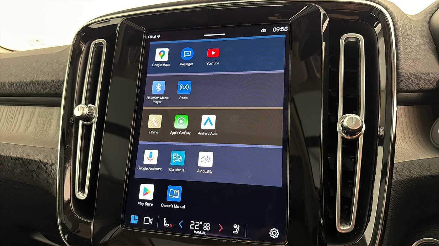 Used Volvo XC40 2023 for sale - 77461831: Photo 40