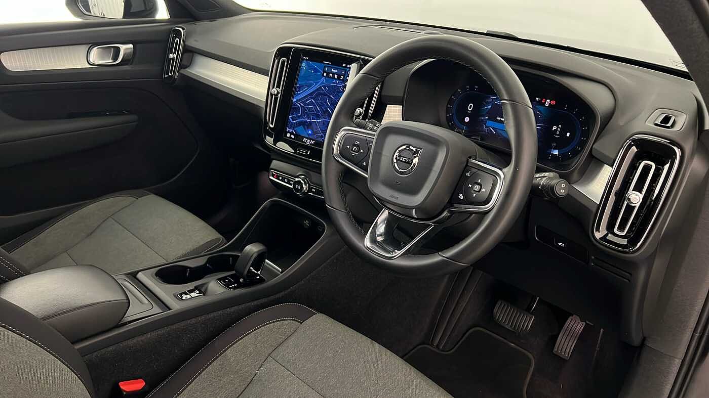 Used Volvo XC40 2022 for sale - 76640209: Photo 13