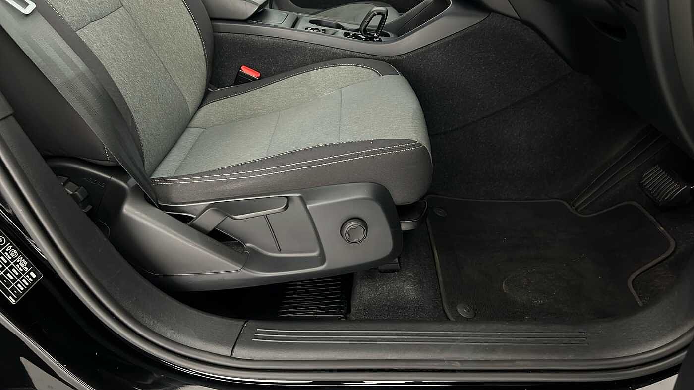 Used Volvo XC40 2022 for sale - 76640209: Photo 33