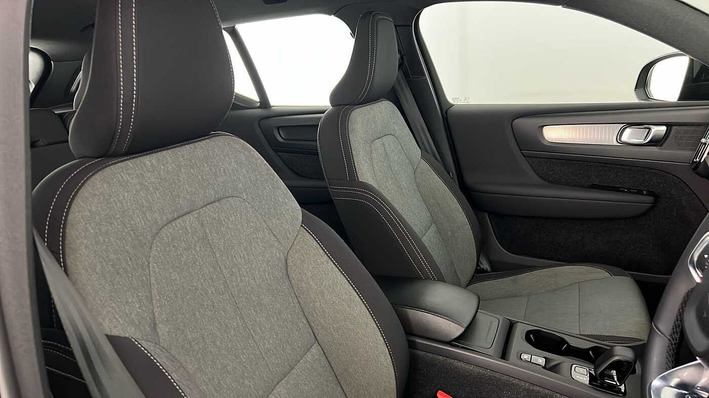 Used Volvo XC40 2022 for sale - 76640209: Photo 34