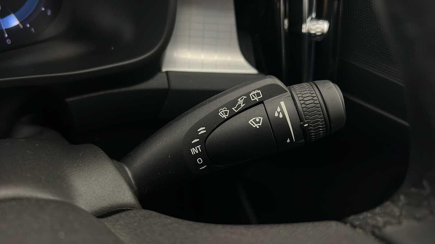 Used Volvo XC40 2022 for sale - 76640209: Photo 37