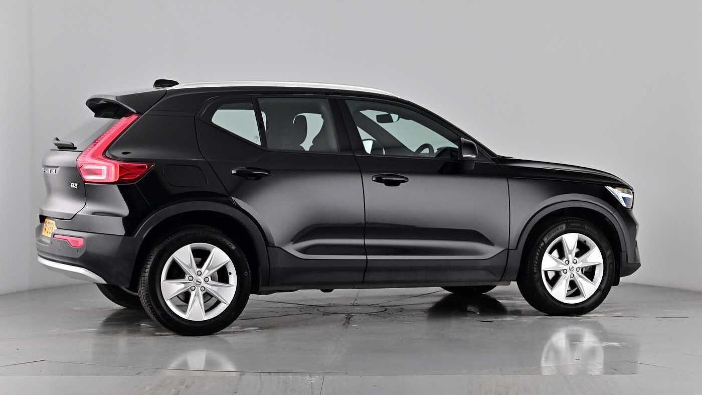 Used Volvo XC40 2022 for sale - 76640209: Photo 75