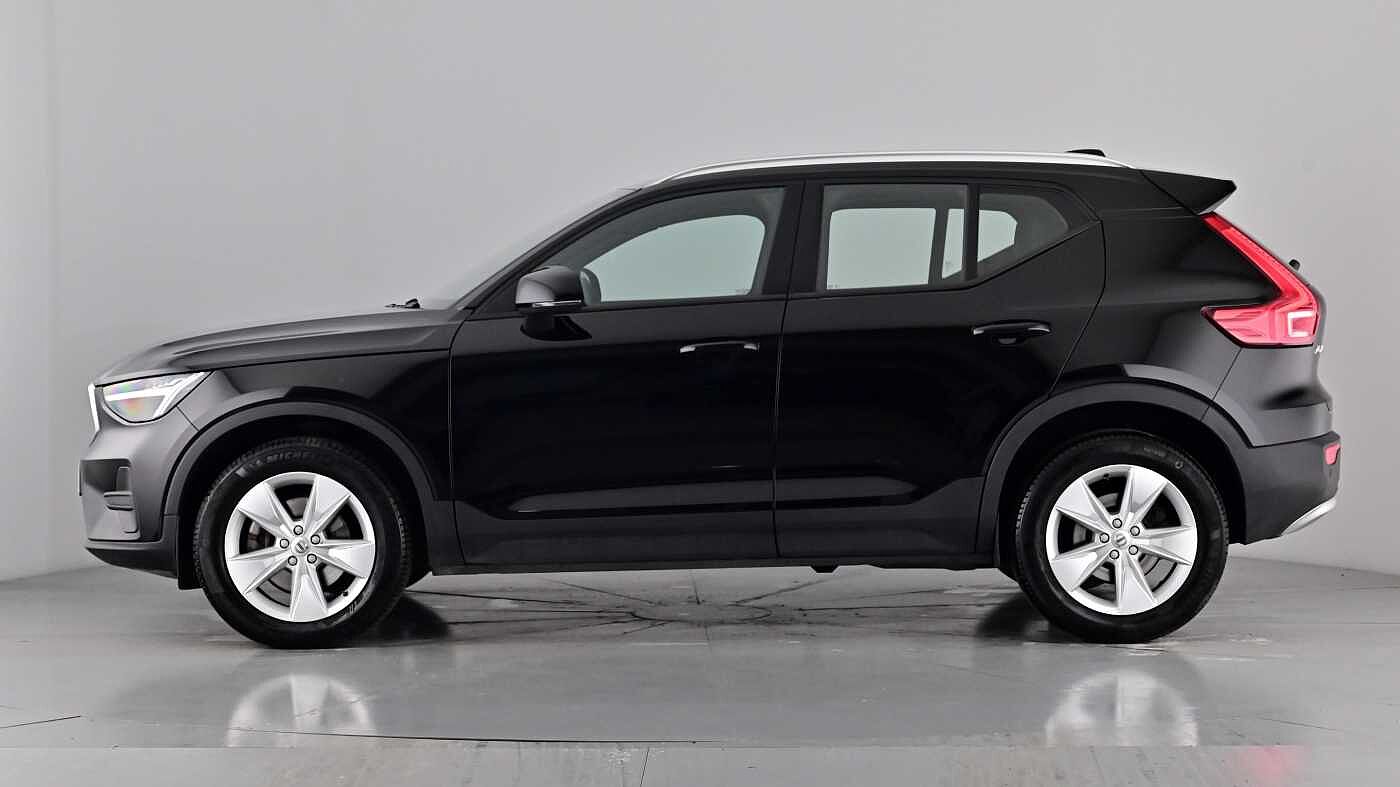 Used Volvo XC40 2022 for sale - 76640209: Photo 8