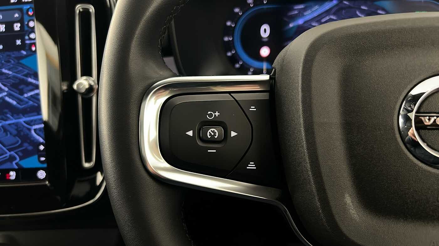 Used Volvo XC40 2022 for sale - 76664384: Photo 19