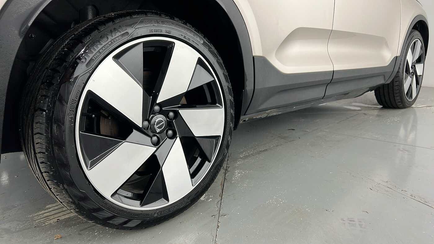 Used Volvo XC40 2022 for sale - 76664384: Photo 31