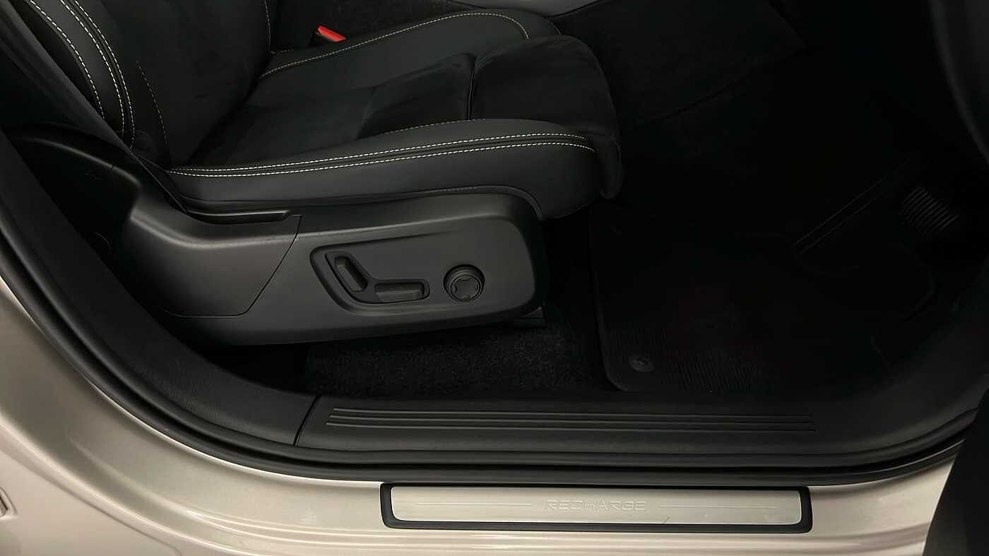 Used Volvo XC40 2022 for sale - 76664384: Photo 34